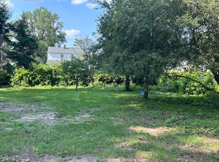 821 Cottage Grove St SE, Grand Rapids, MI 49507