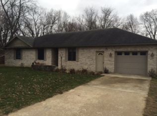 214 E 11th St, Danville, IL 61832