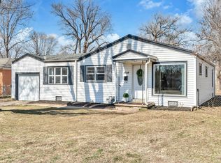 1614 W 35th St S, Wichita, KS 67217
