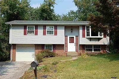 2nd image of 708 Franlyn Dr