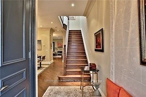 4 bed, $7,000 — Photo 2