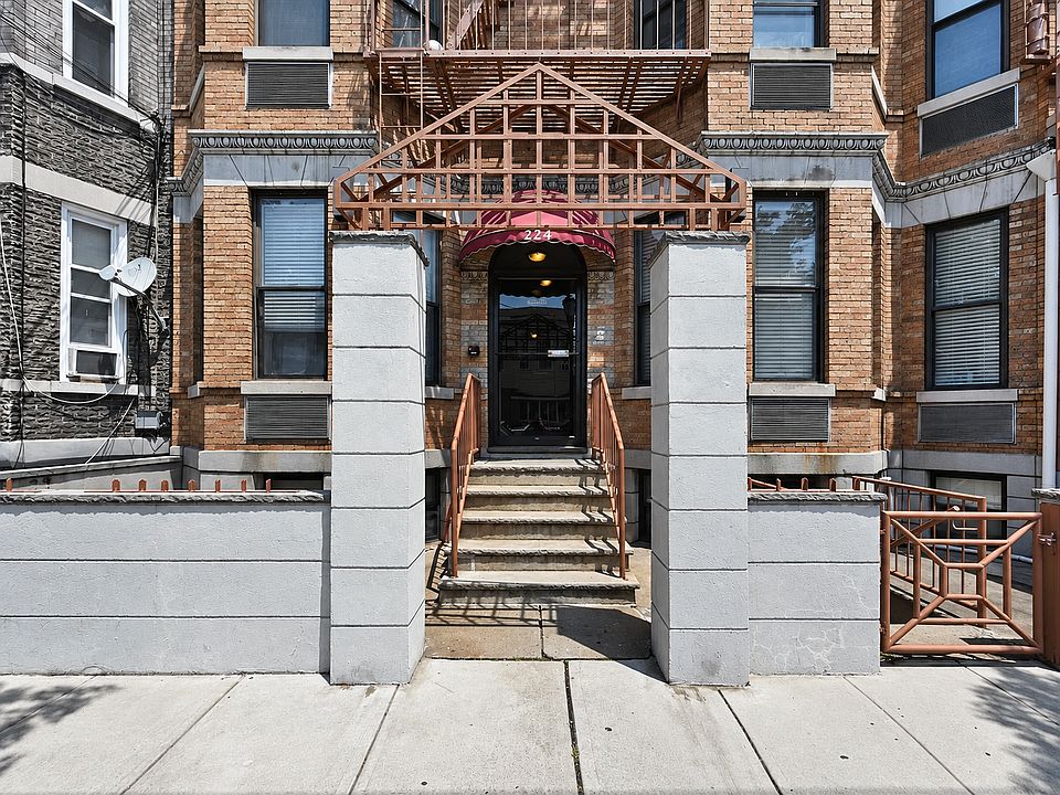 1st image of 224 48th St APT 1H