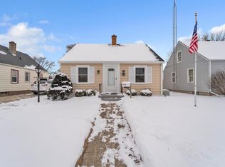 7843 20th Ave, Kenosha, WI 53143