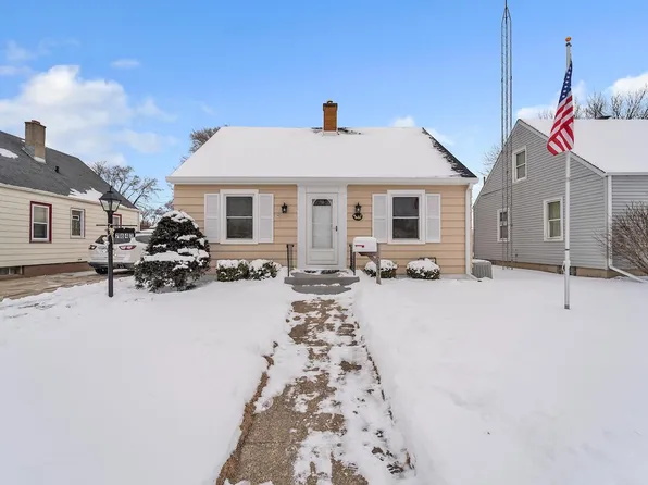 7843 20th AVENUE, Kenosha, WI 53143