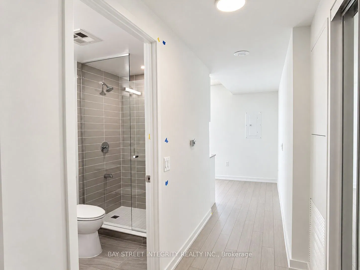3 bed, $3,000 — Photo 2
