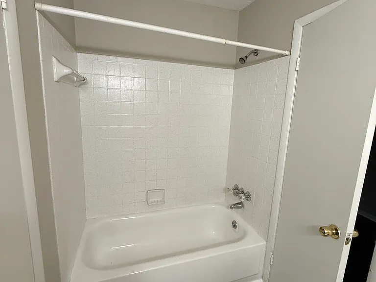 4911 Rosalind Ct — Photo 21