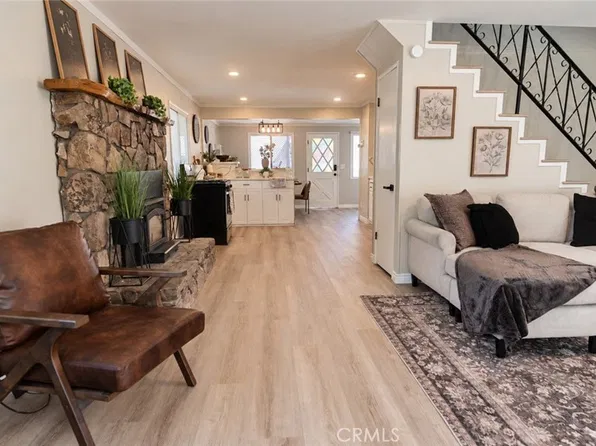 866 Lakewood Dr, Big Bear City, CA 92314