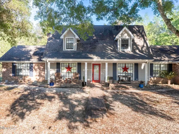 23 Woodburn Dr, Picayune, MS 39466