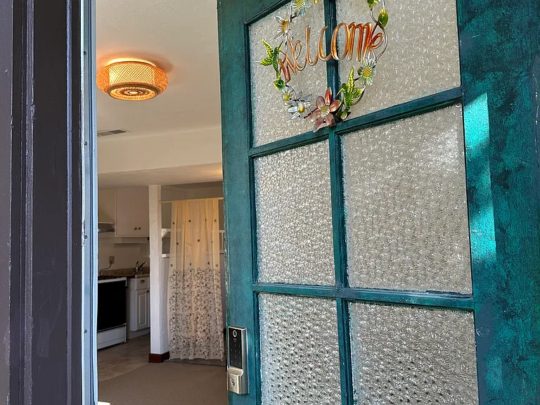 1053 Cragmont Ave #B — Photo 3