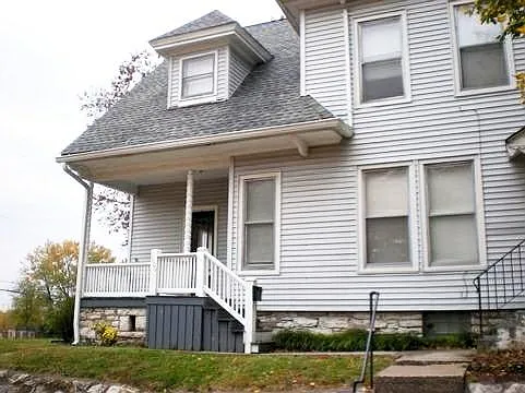 1106 George St