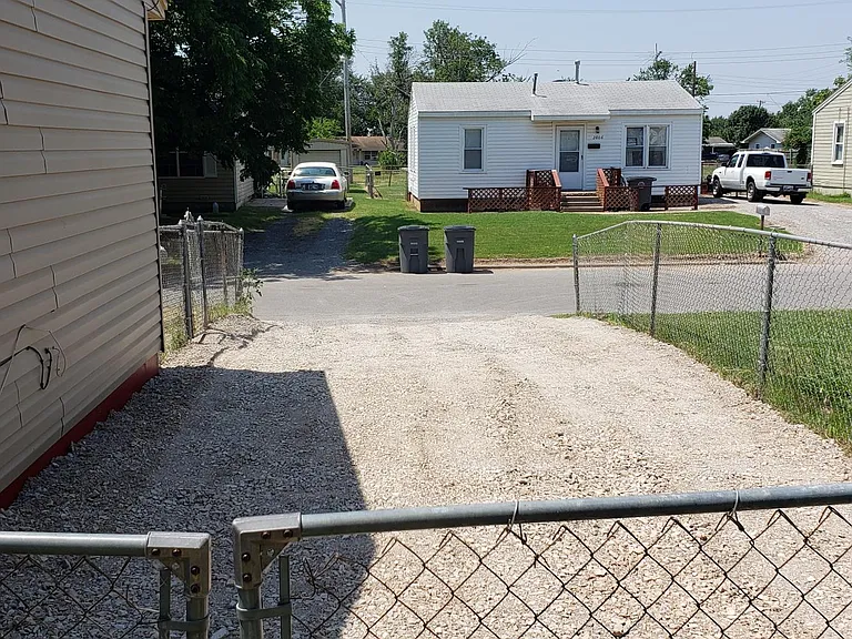 2803 SW H Ave — Photo 46