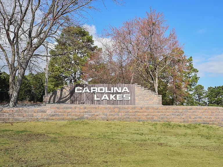 37 Loblolly Ct — Photo 2