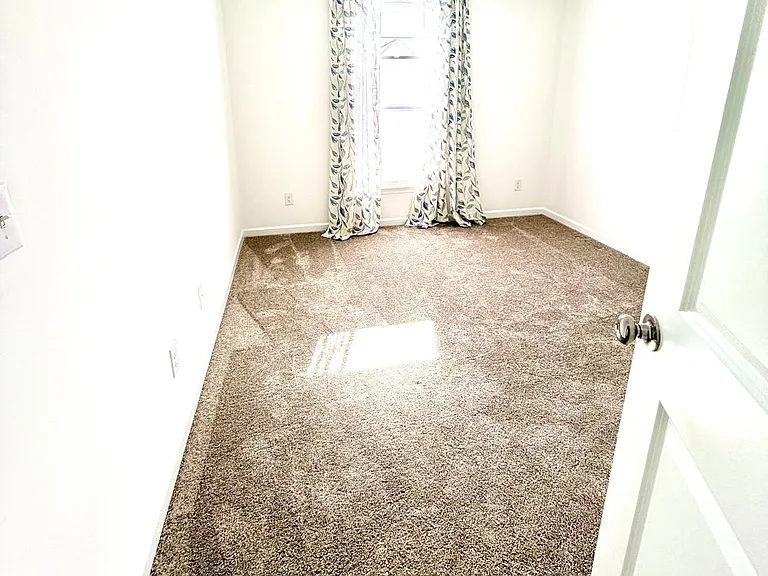 10312 Guardian Dr — Photo 27