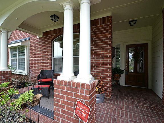 3rd image of 2511 Firecrest Dr