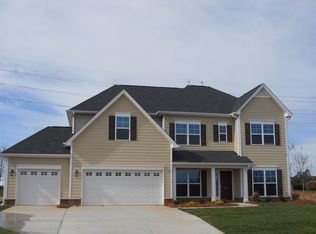 4448 Alderny Cir, High Point, NC 27265