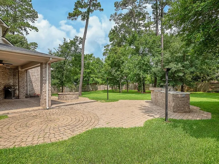 58 N Scribewood Cir — Photo 14