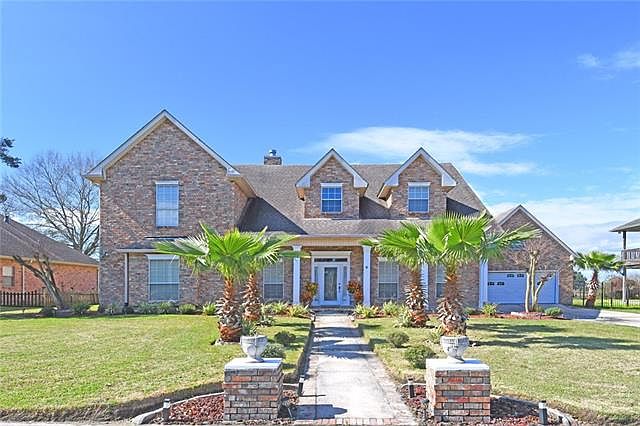 1st image of 3600 Lake Kristin Dr