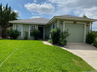 541 E Deer Creek, Pipe Creek, TX 78063