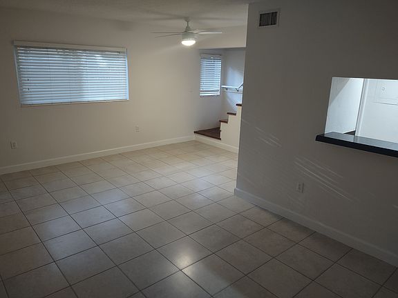 2nd image of 234 Phoenetia Ave