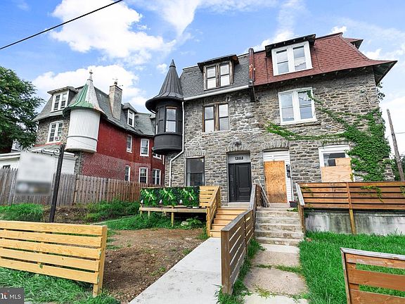 4th image of 6225 Baynton St
