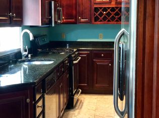48 Weld Hill St, Jamaica Plain, MA 02130