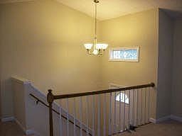 3rd image of 403 Walnut Dr