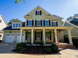 400 Wanderview Ln, Holly Springs, NC 27540