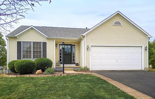 141 Overtrick Dr Photo 1