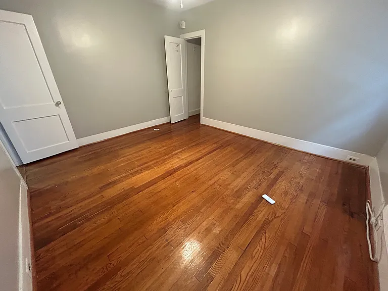 2254 Bryn Mawr Ave #3 — Photo 25