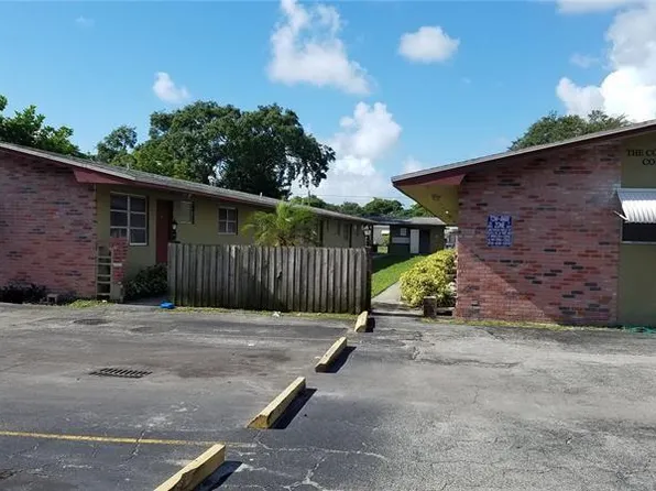 2734 Fillmore St APT 3E, Hollywood, FL 33020