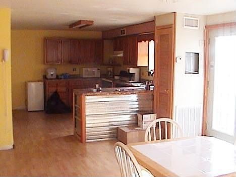 5th image of 907 Edgewater Dr