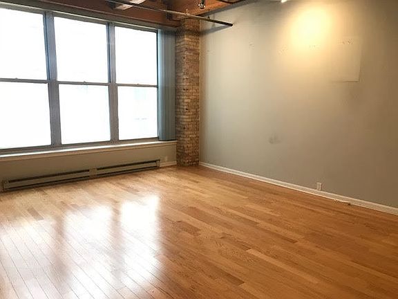 4th image of 540 N Lake Shore Dr APT 317