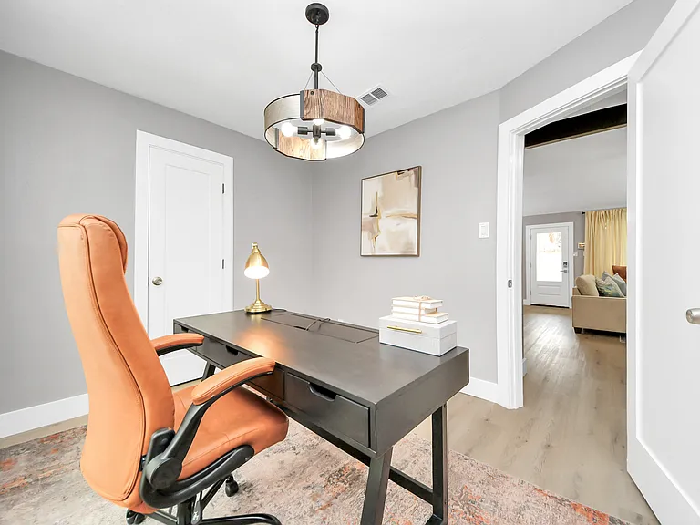 Falcon Meadow Dr — Photo 19