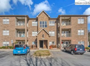 188 Cecil Miller Rd APT 103, Boone, NC 28607