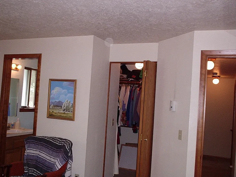 Thumbnail 12