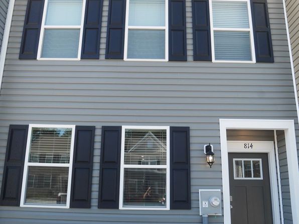 814 Mersey Ln