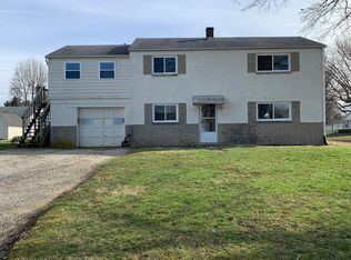 225 Lewis Rd, Circleville, OH 43113