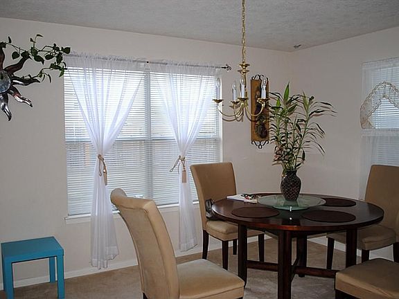 4th image of 21514 Lovis Way