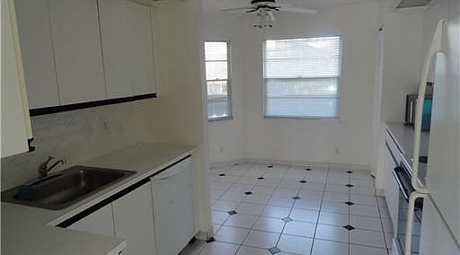 Home For Sale In Wynmoor