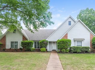 7143 Emily Ln, Olive Branch, MS 38654