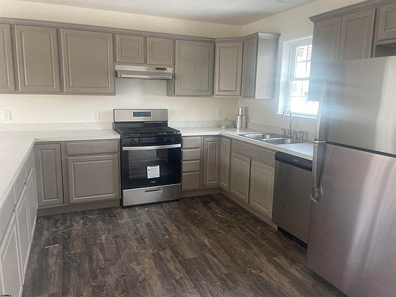 4th image of 26 Paula Ln