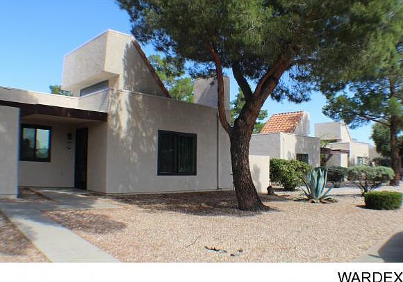 1st image of 2112 Golf Dr APT 26