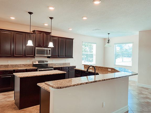 5th image of 5607 Water Pier Ln