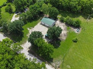 22898 Valley Rd, Lacygne, KS 66040