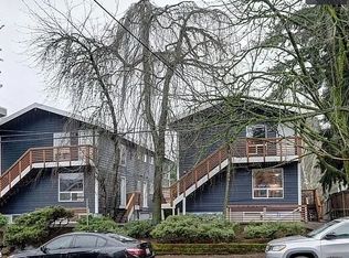 923-925 SW Holden St #3, Seattle, WA 98106