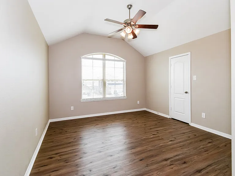 5115 Misty Ln — Photo 14