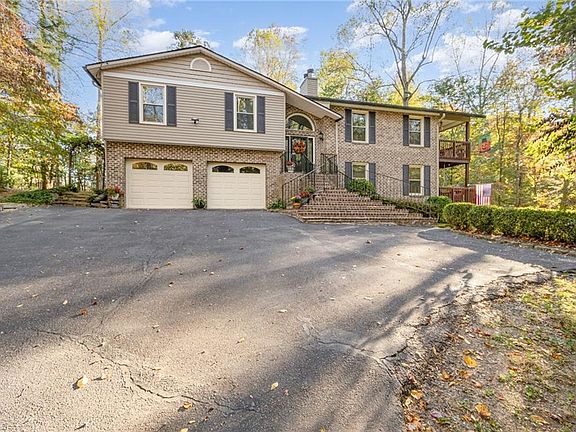 4th image of 4550 Longworth Dr
