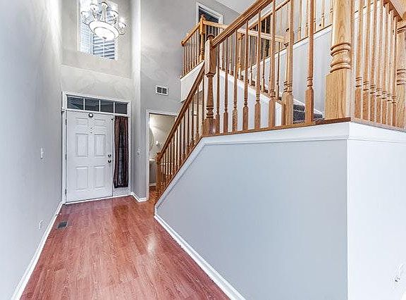 2nd image of 1264 Timberline Dr