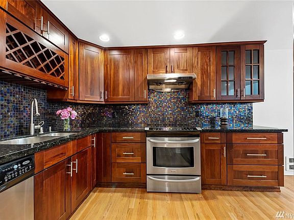 5th image of 12513 SE 42nd St #1503