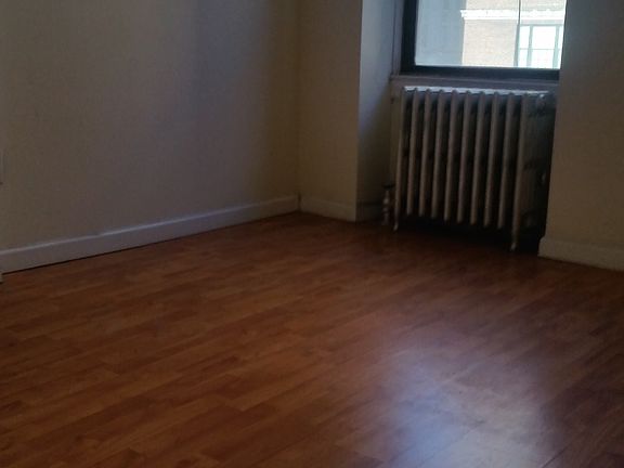 3rd image of 154 E 79th St APT 4F